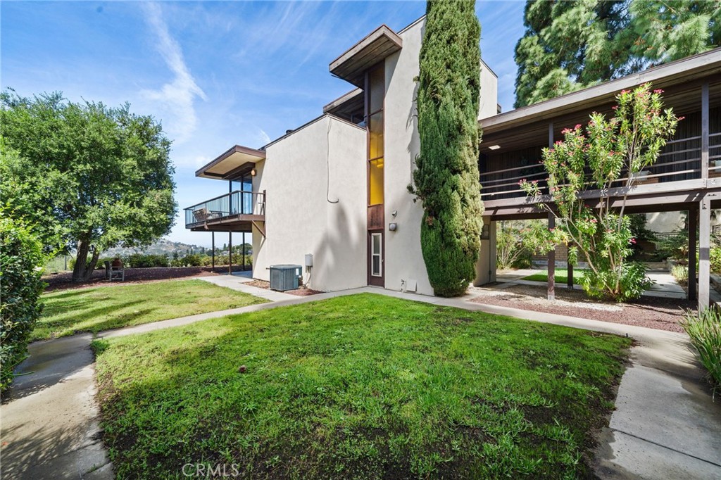 10951 Hunting Horn Drive