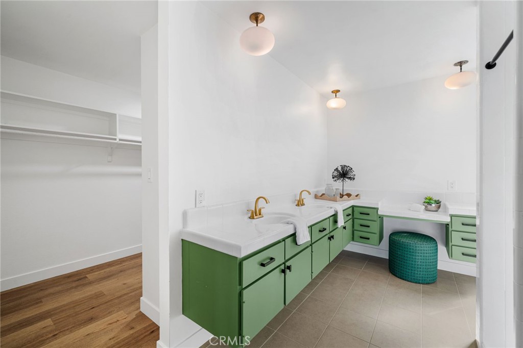 10951 Hunting Horn Drive