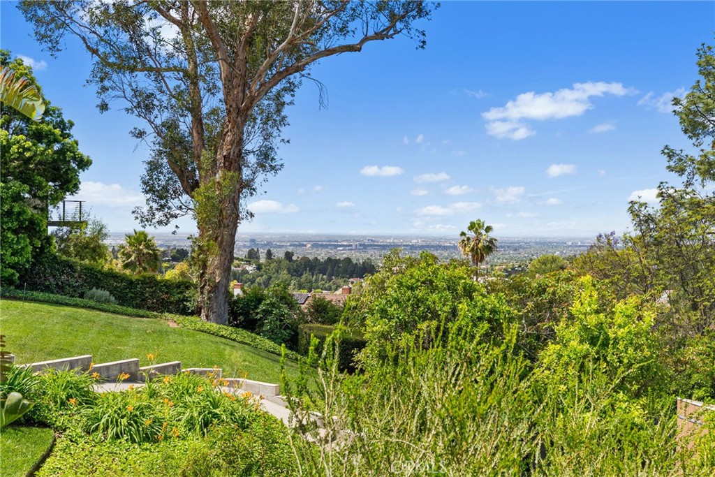 1501 Clearview Lane
