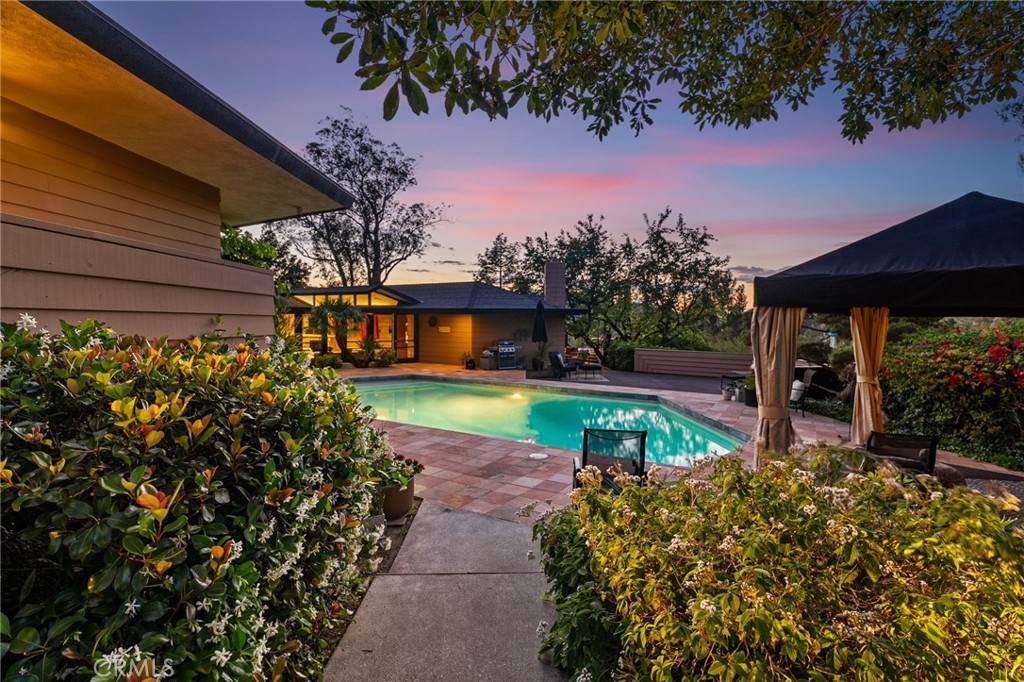 1501 Clearview Lane
