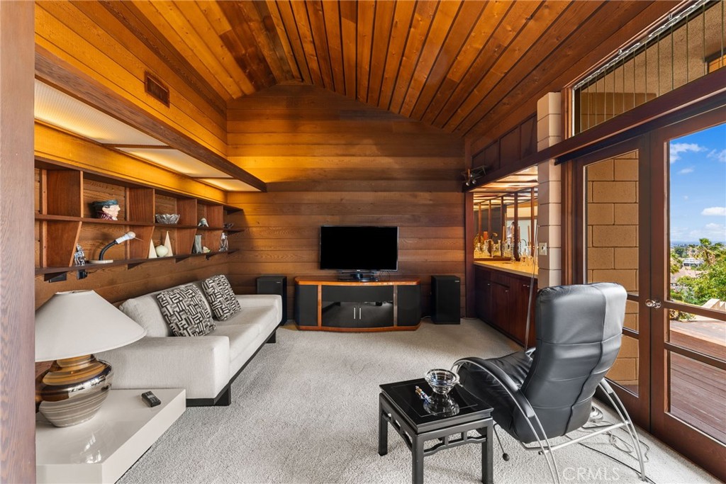 1501 Clearview Lane