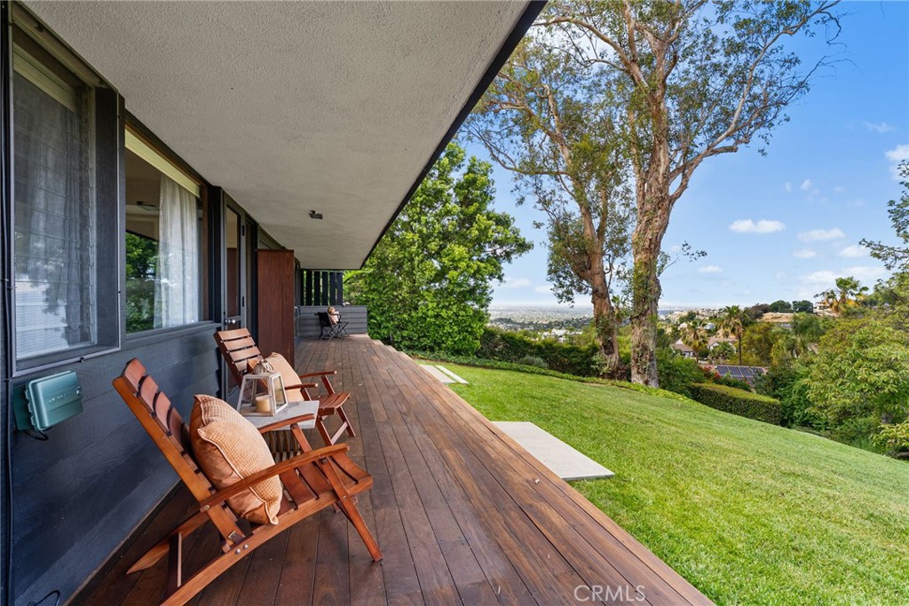 1501 Clearview Lane