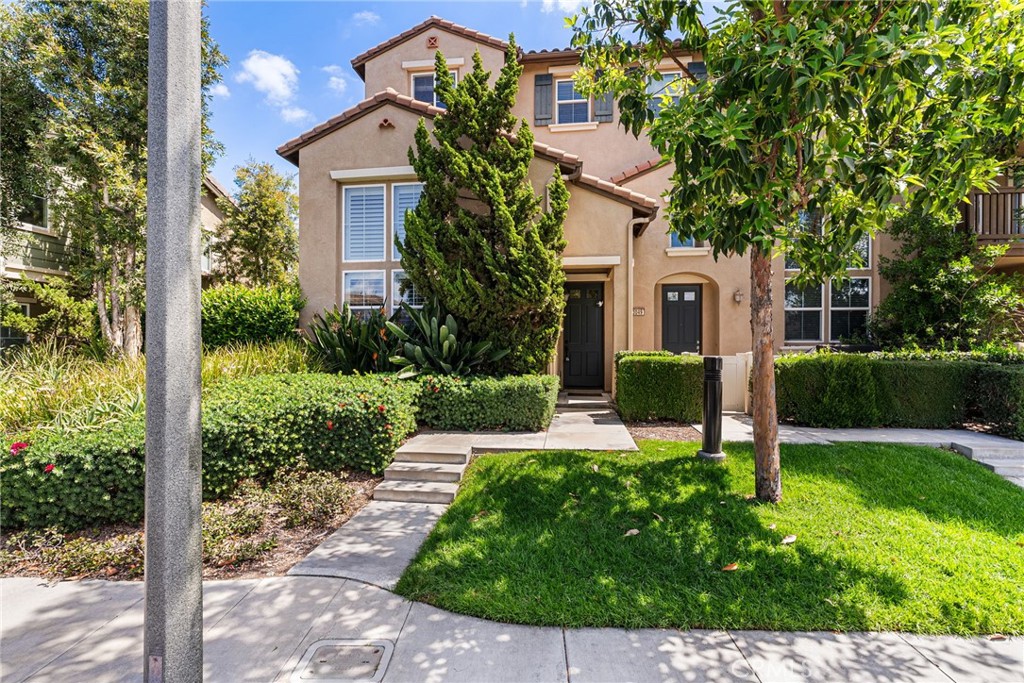 3053 N Torrey Pine Lane