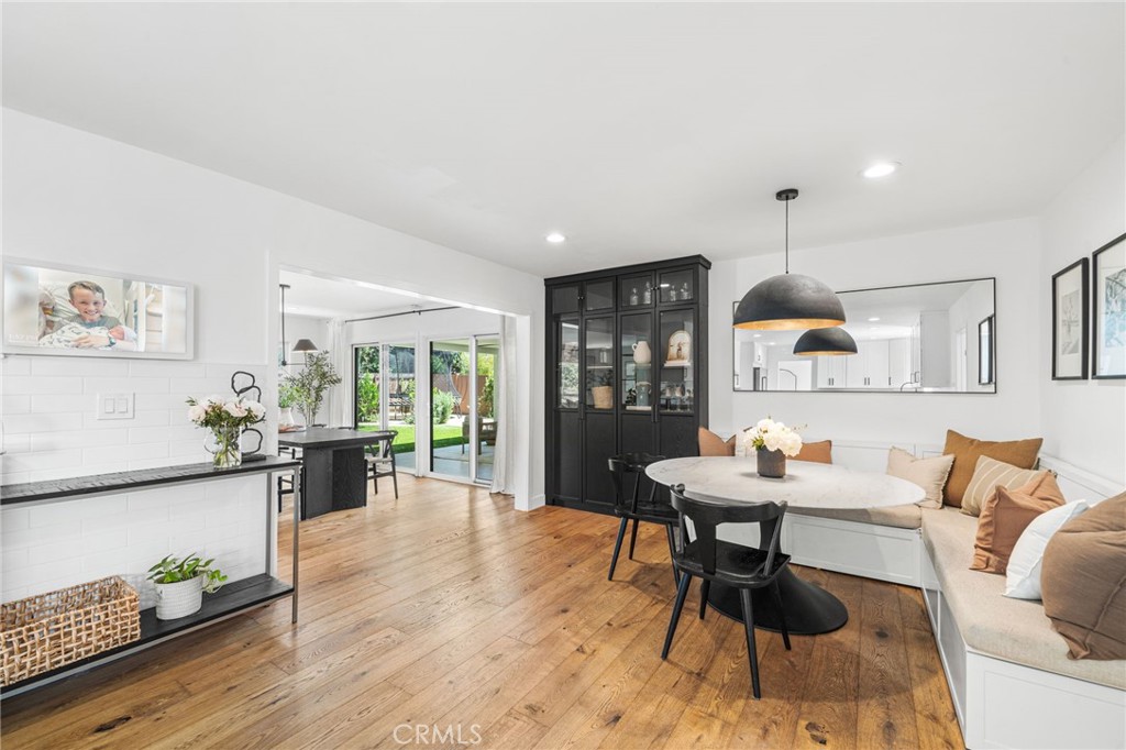 13712 Sanderstead Road