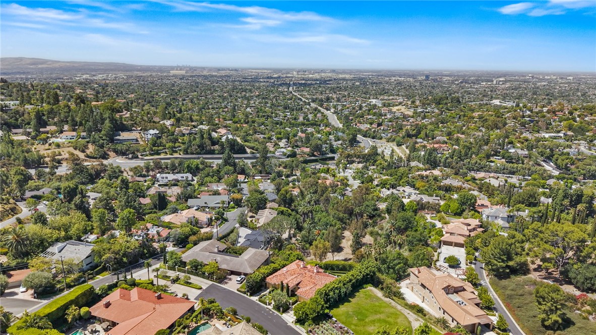 10511 Easter Hill Drive