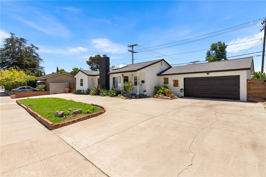 2410 W Broadway