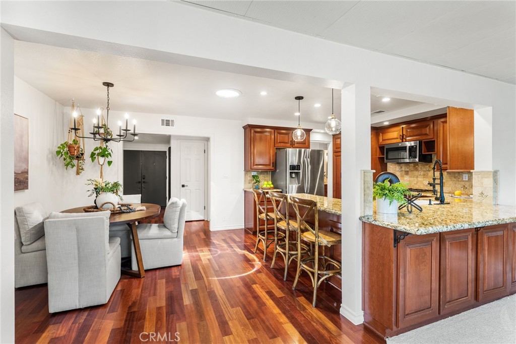 2118 Peachwood Lane