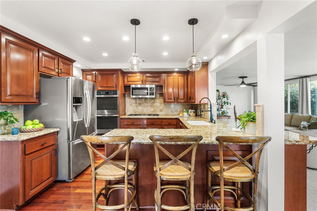 2118 Peachwood Lane
