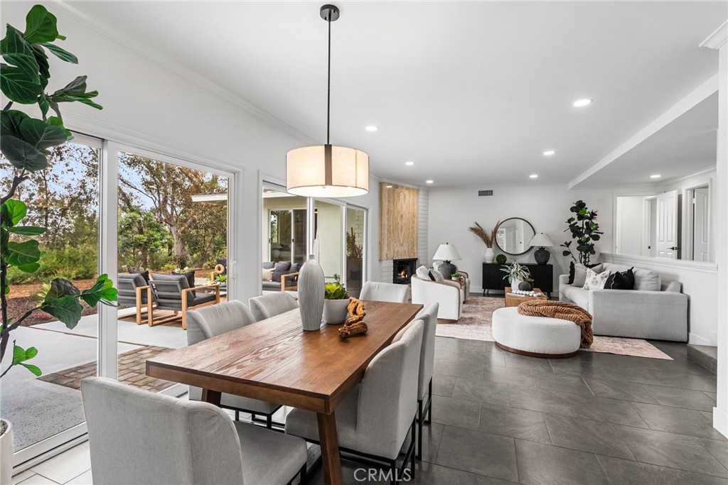 1903 E Bolingridge