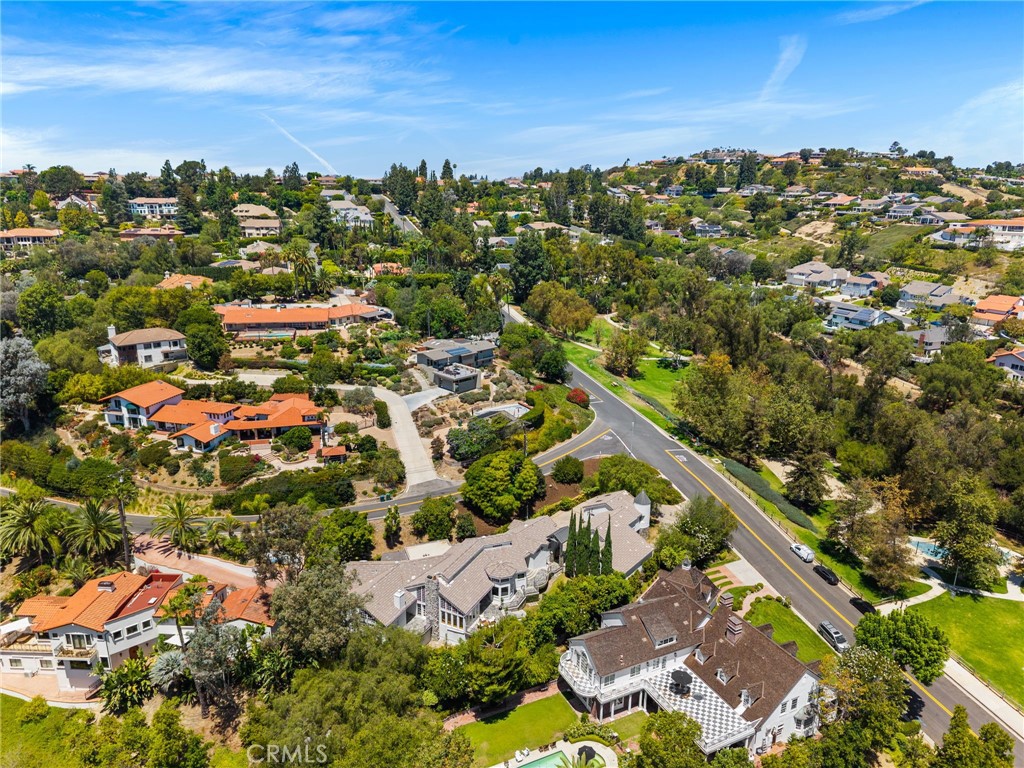 1881 Lemon Heights Drive
