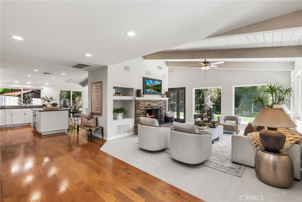 12756 Barrett Lane