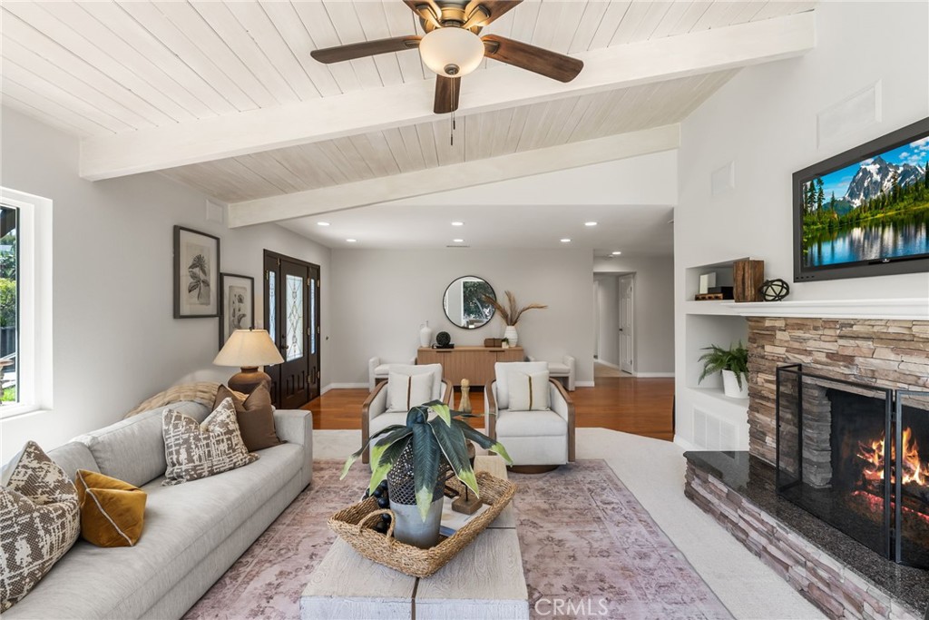 12756 Barrett Lane