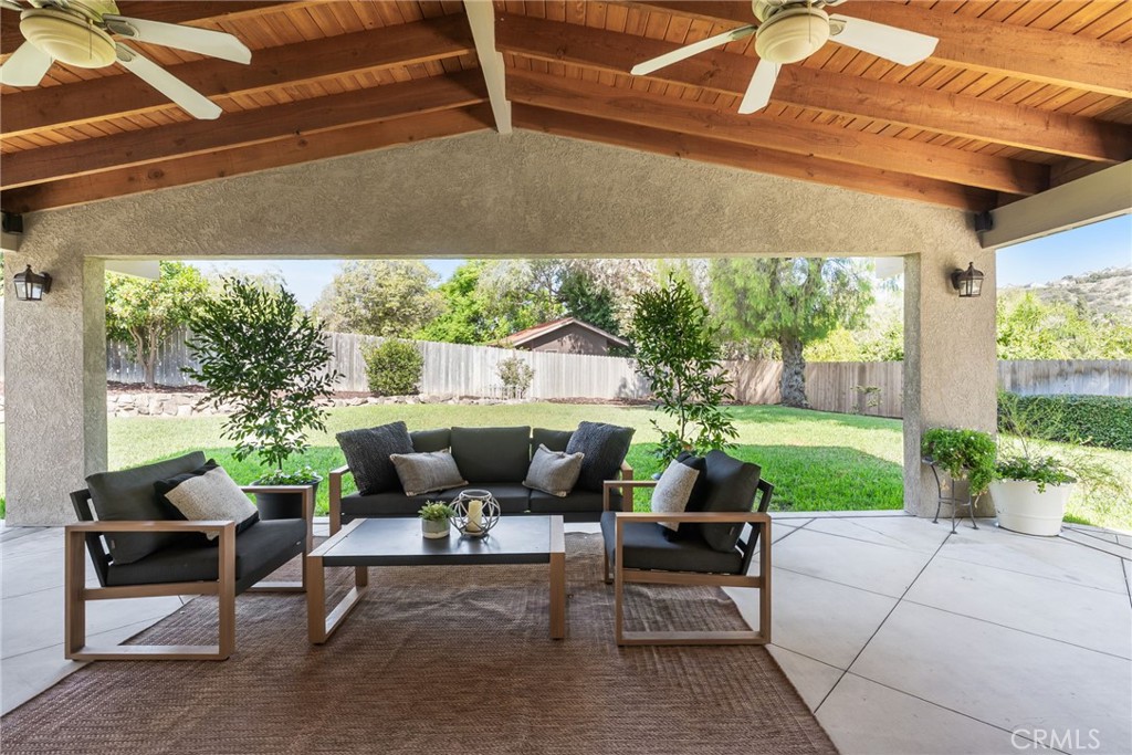 12756 Barrett Lane