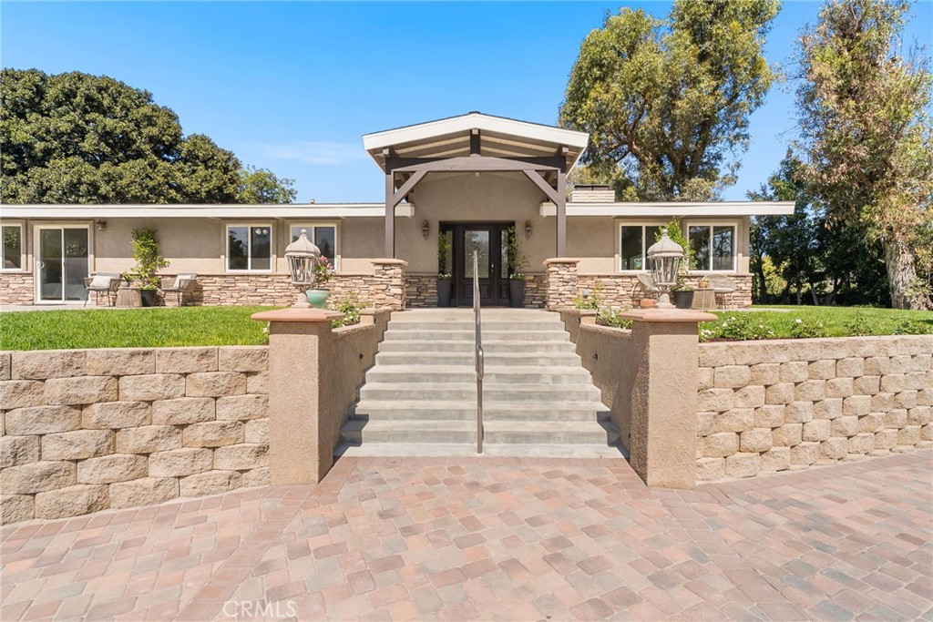12756 Barrett Lane