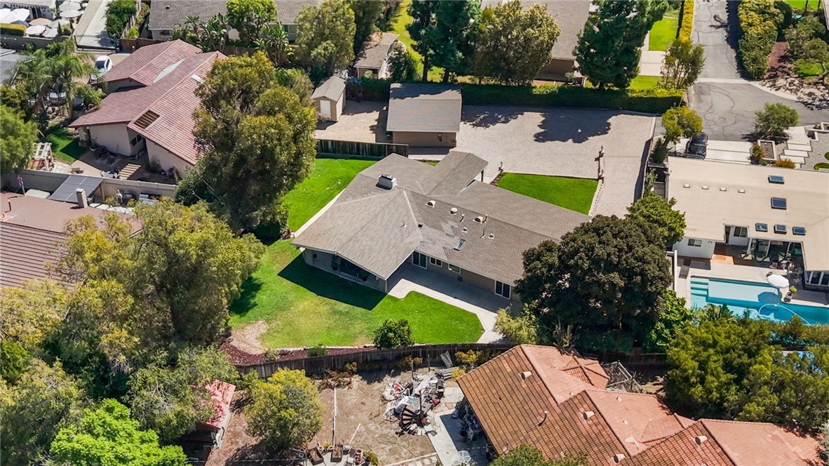 12756 Barrett Lane
