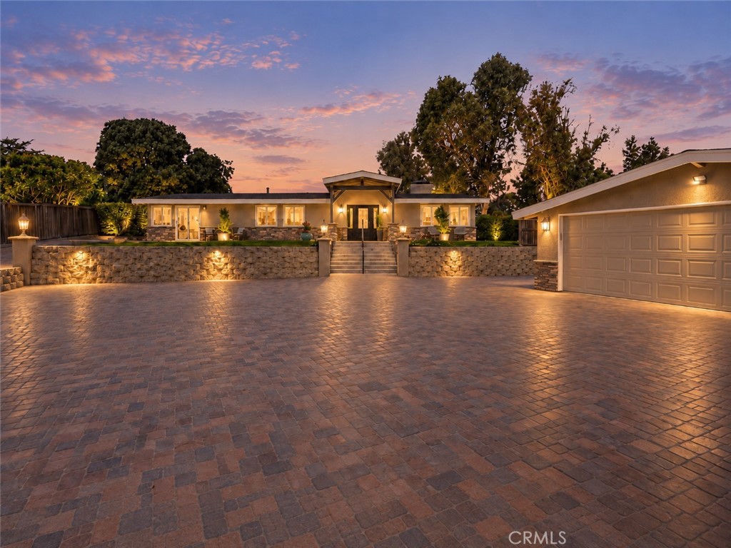 12756 Barrett Lane