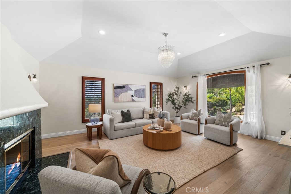 1291 Kings Crown Road