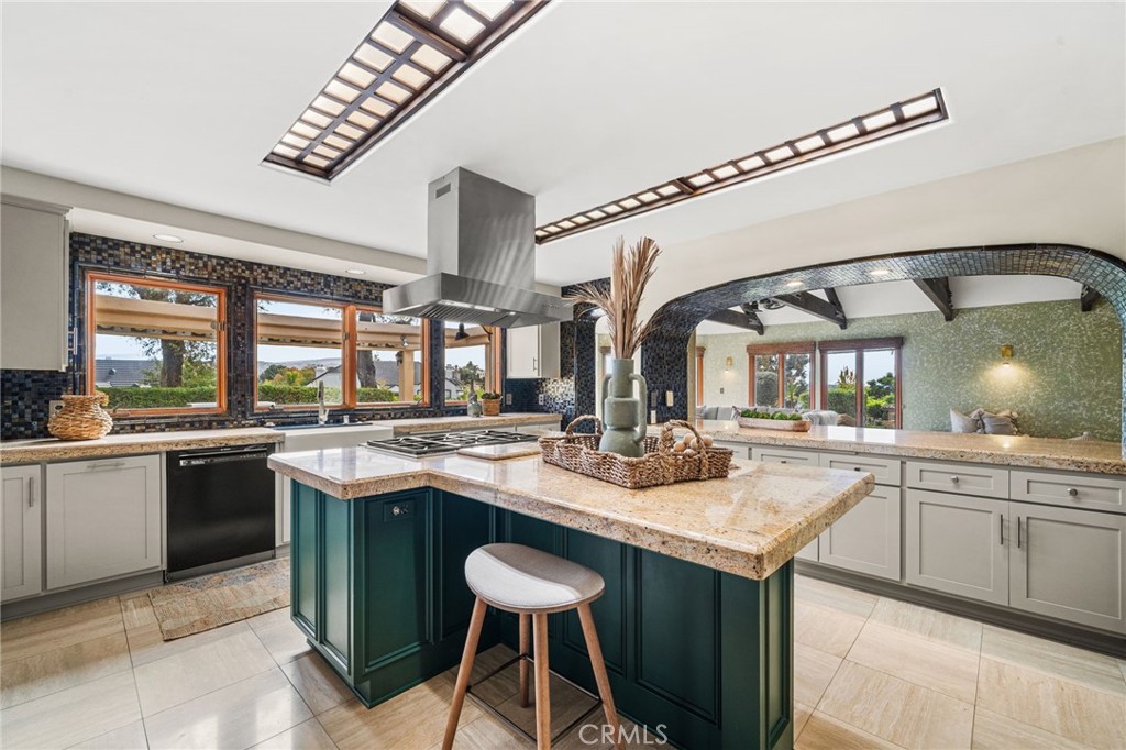 1291 Kings Crown Road