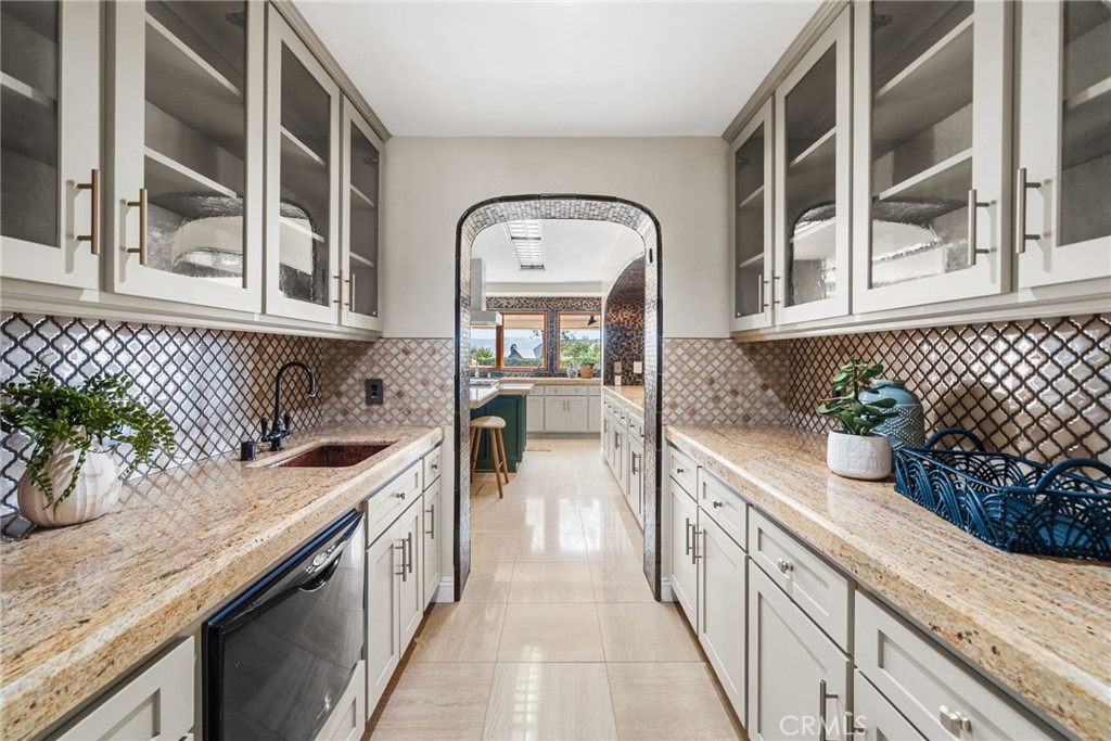 1291 Kings Crown Road