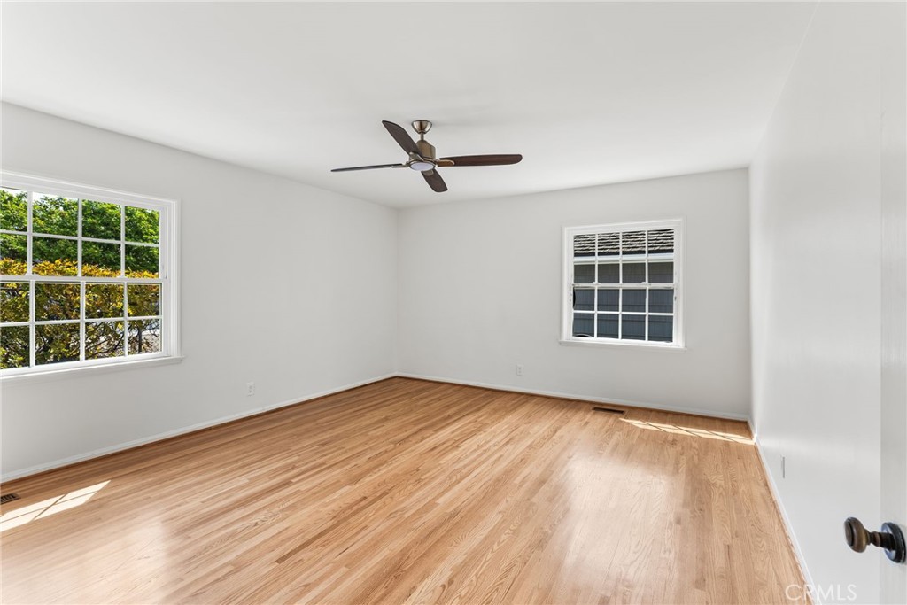 14021 Livingston Street