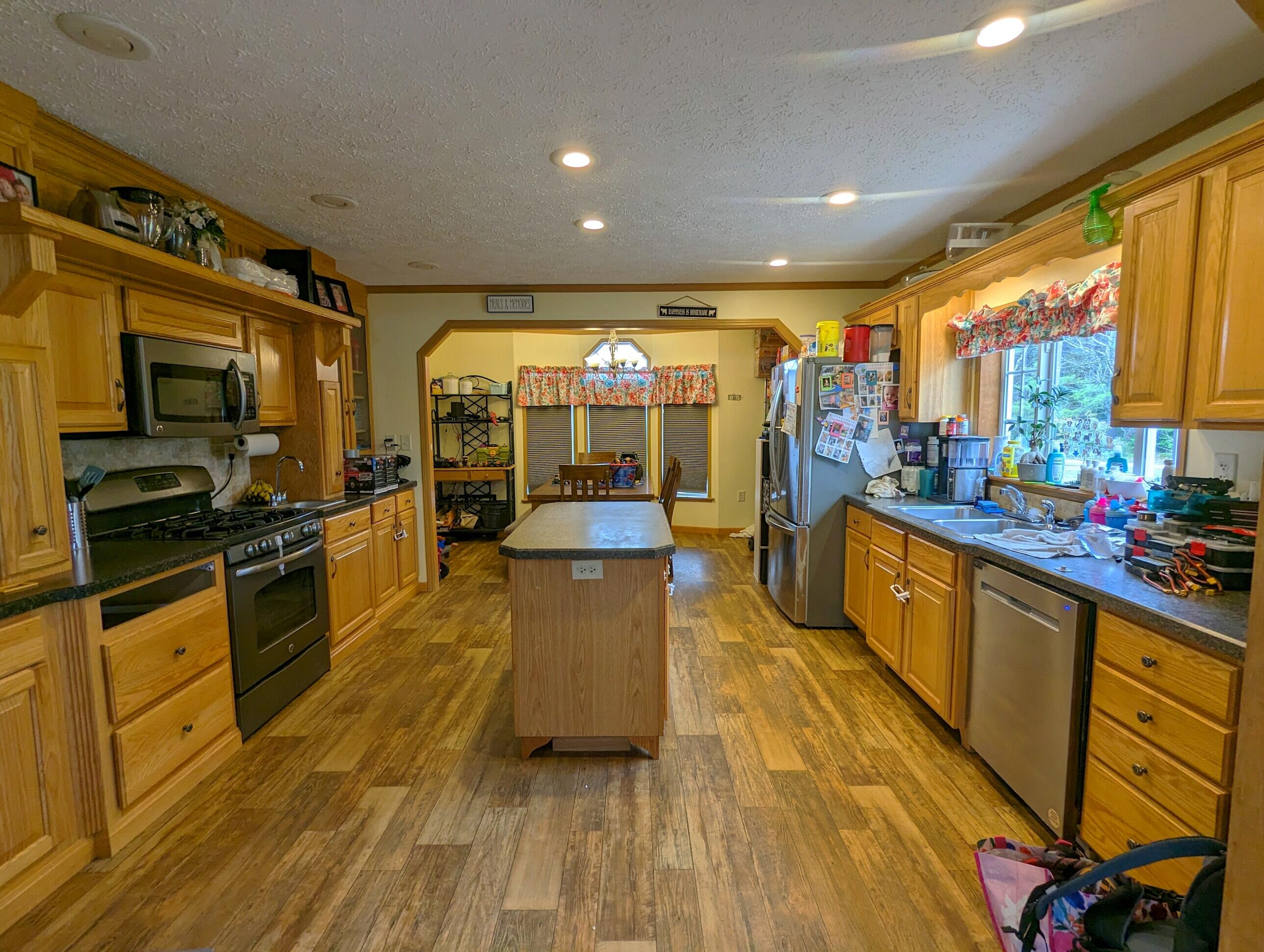 5102 Bennoch Road