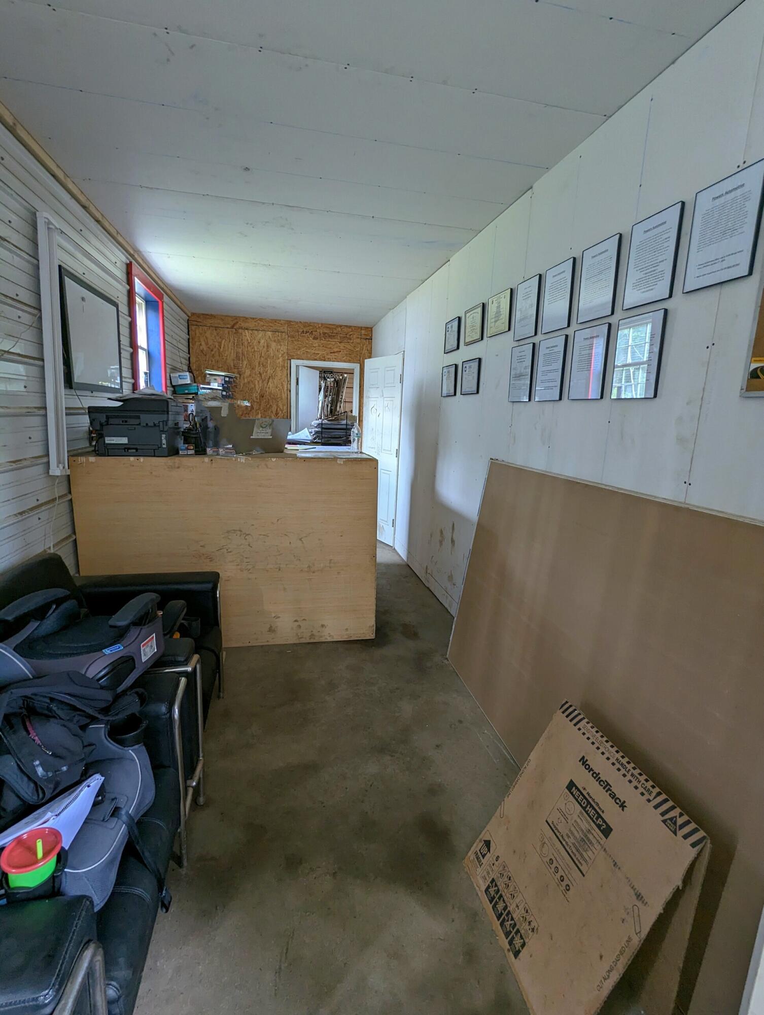 5102 Bennoch Road