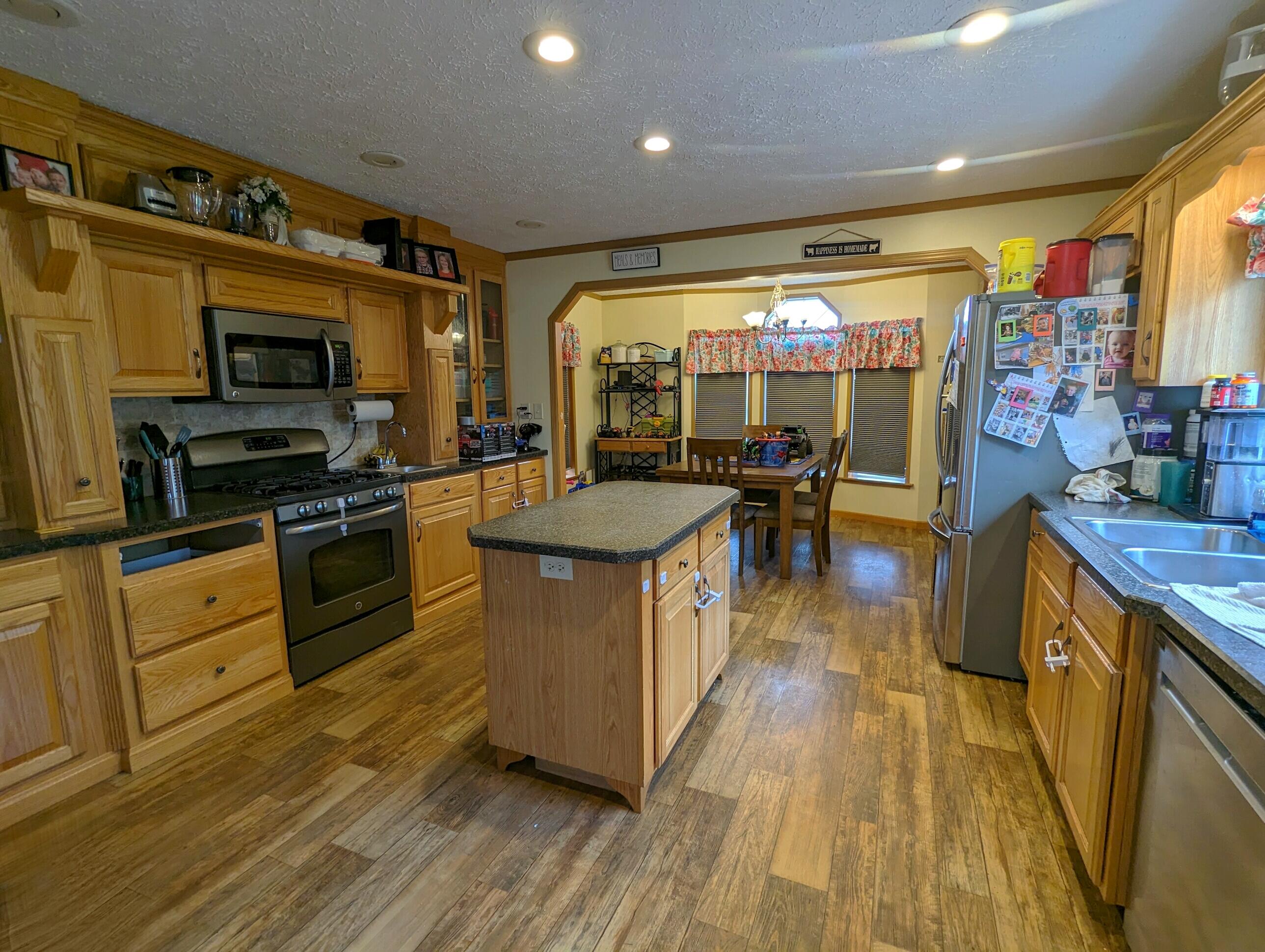 5102 Bennoch Road