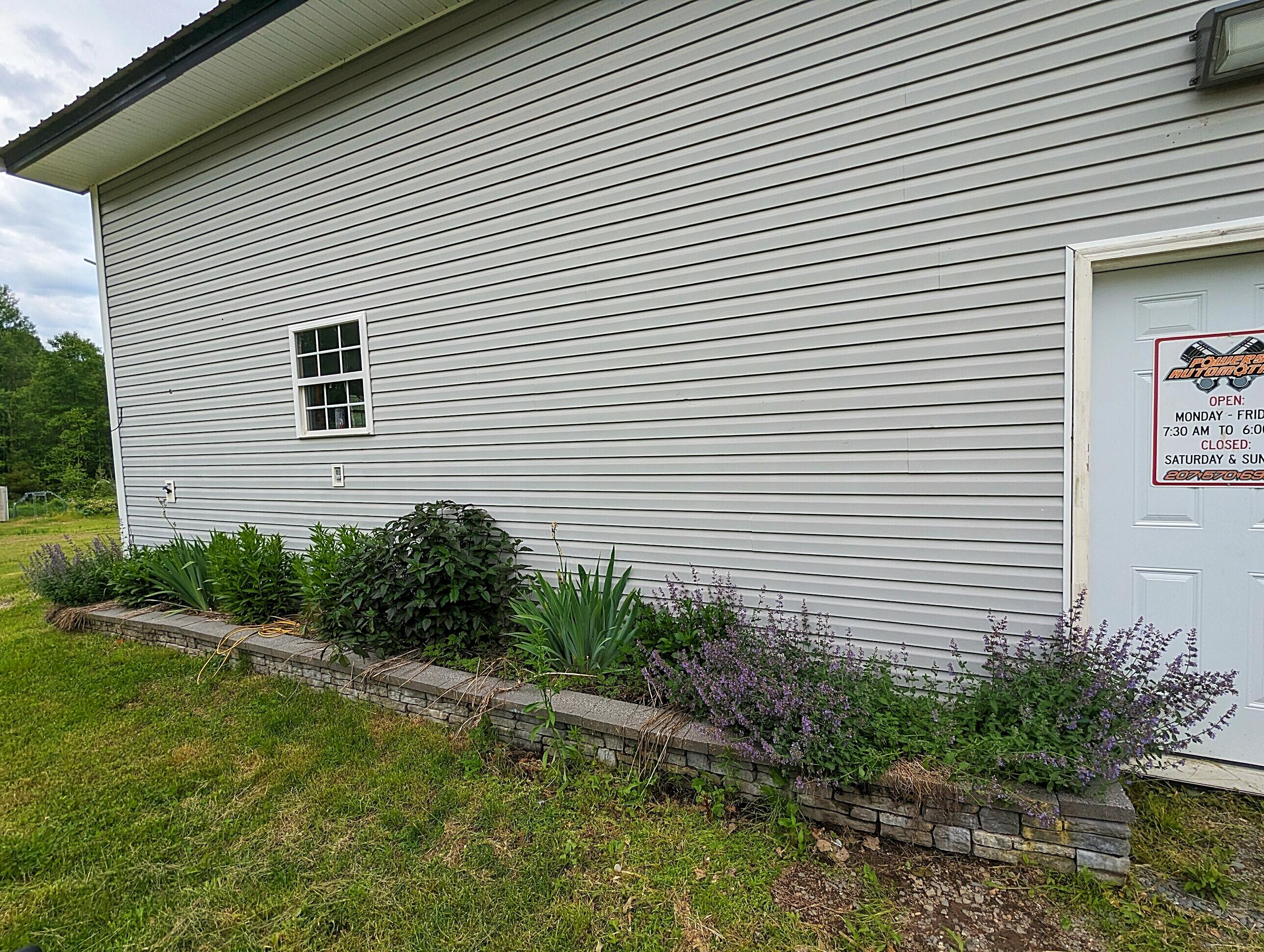 5102 Bennoch Road