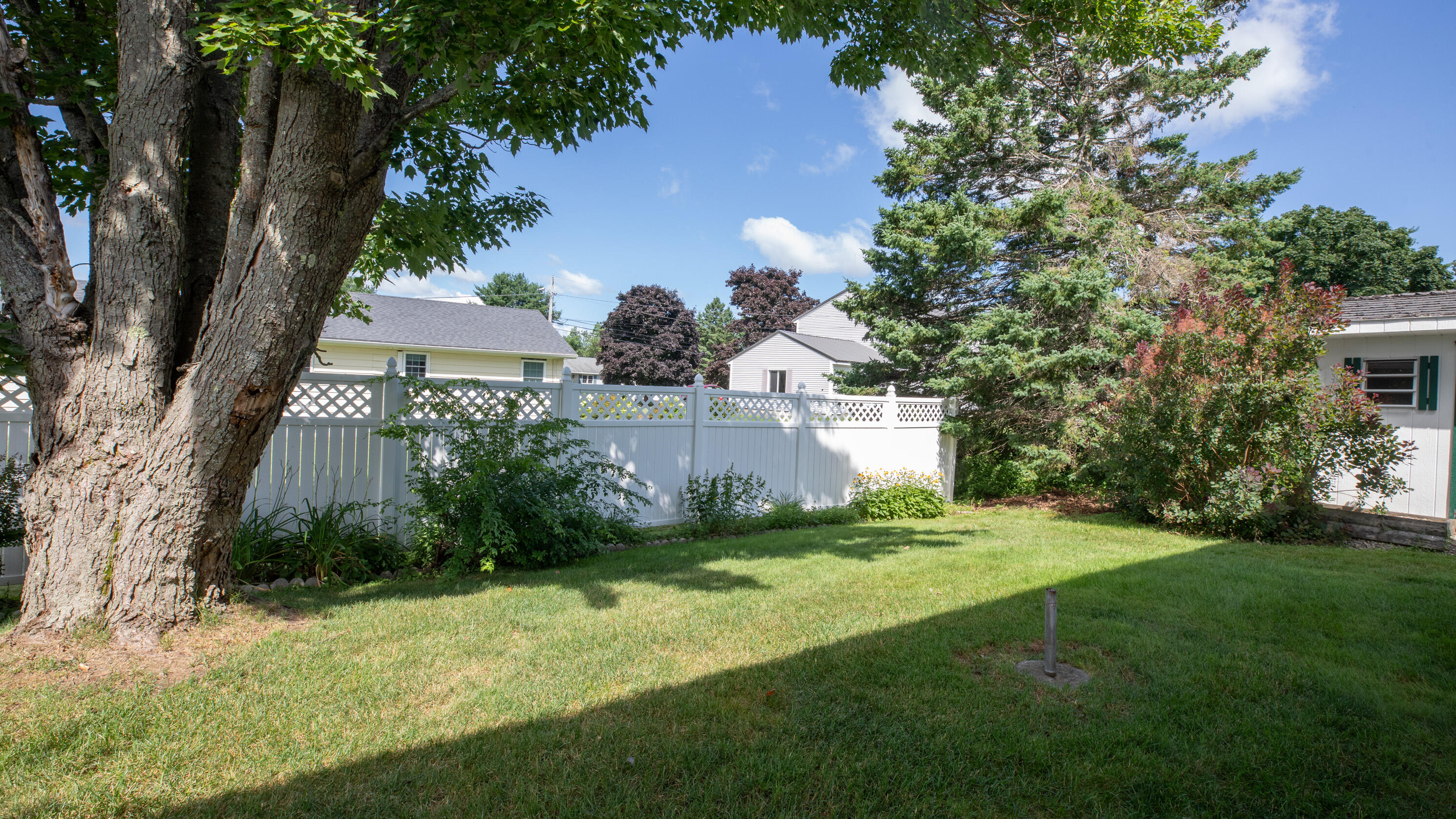 83 Hillcrest Drive
