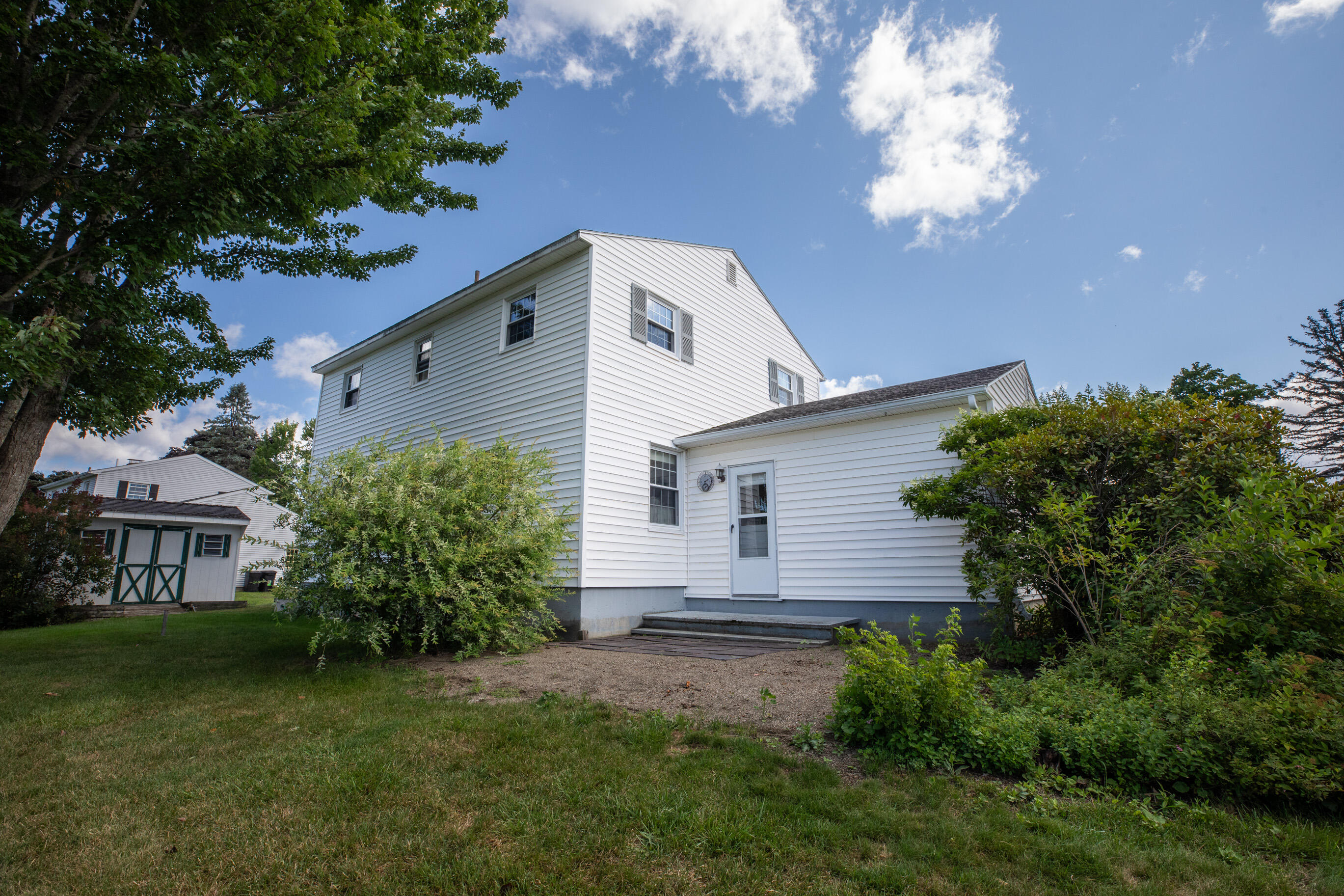 83 Hillcrest Drive