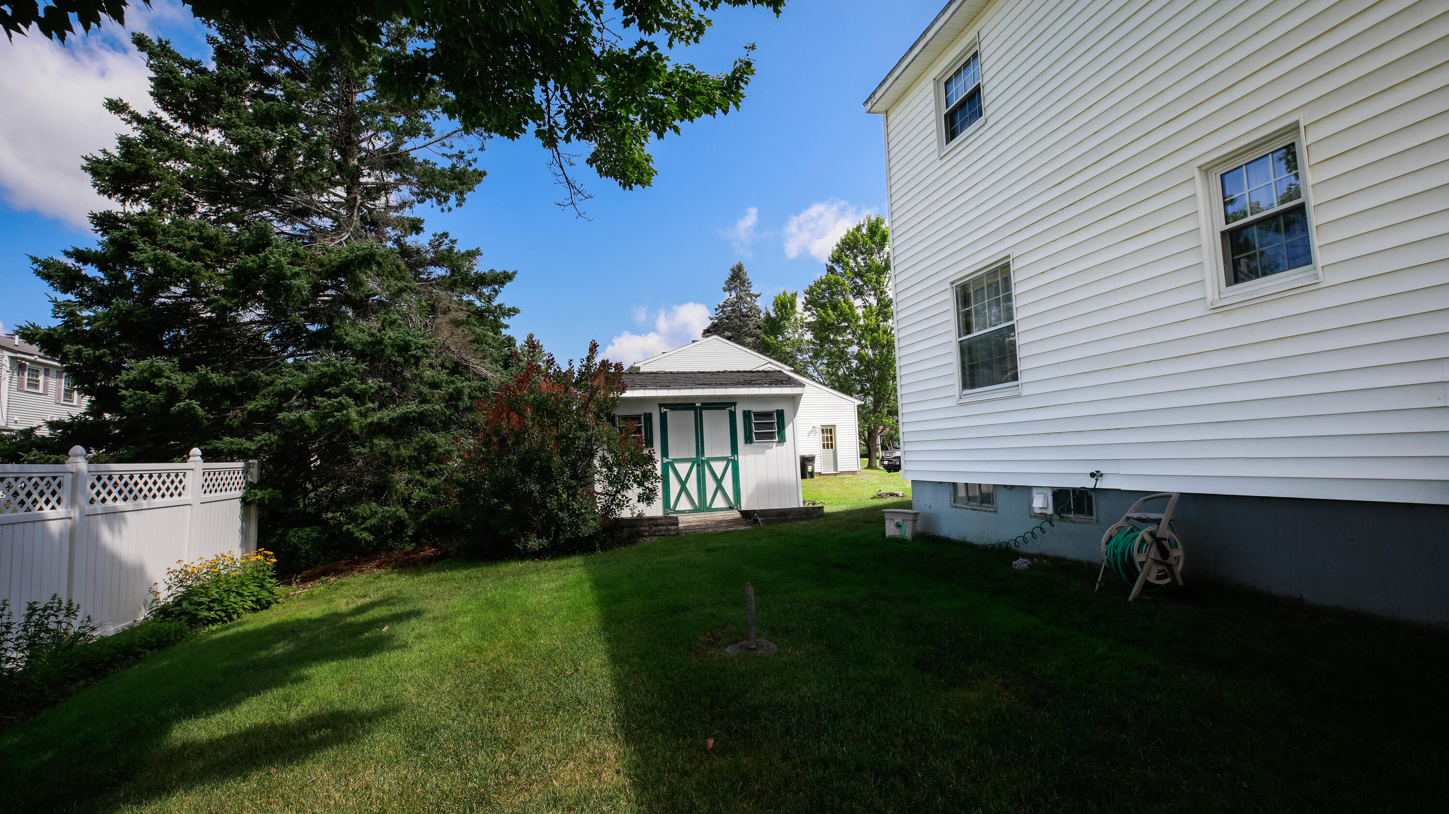 83 Hillcrest Drive