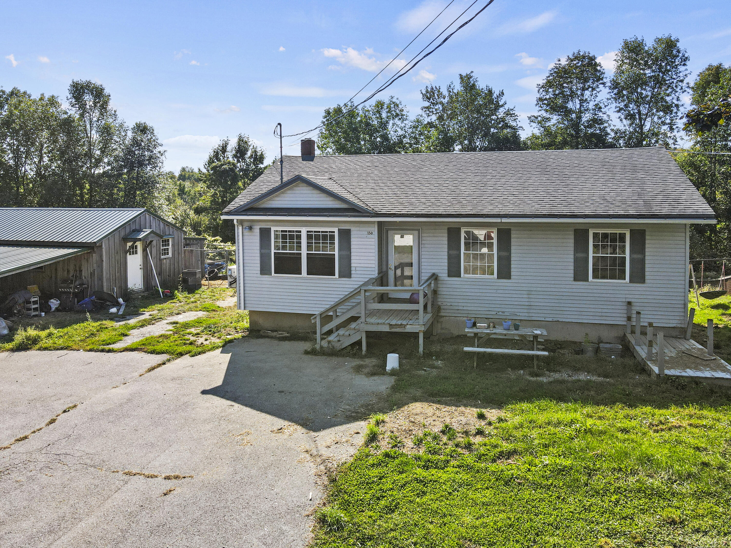 150 Moosehead Trail