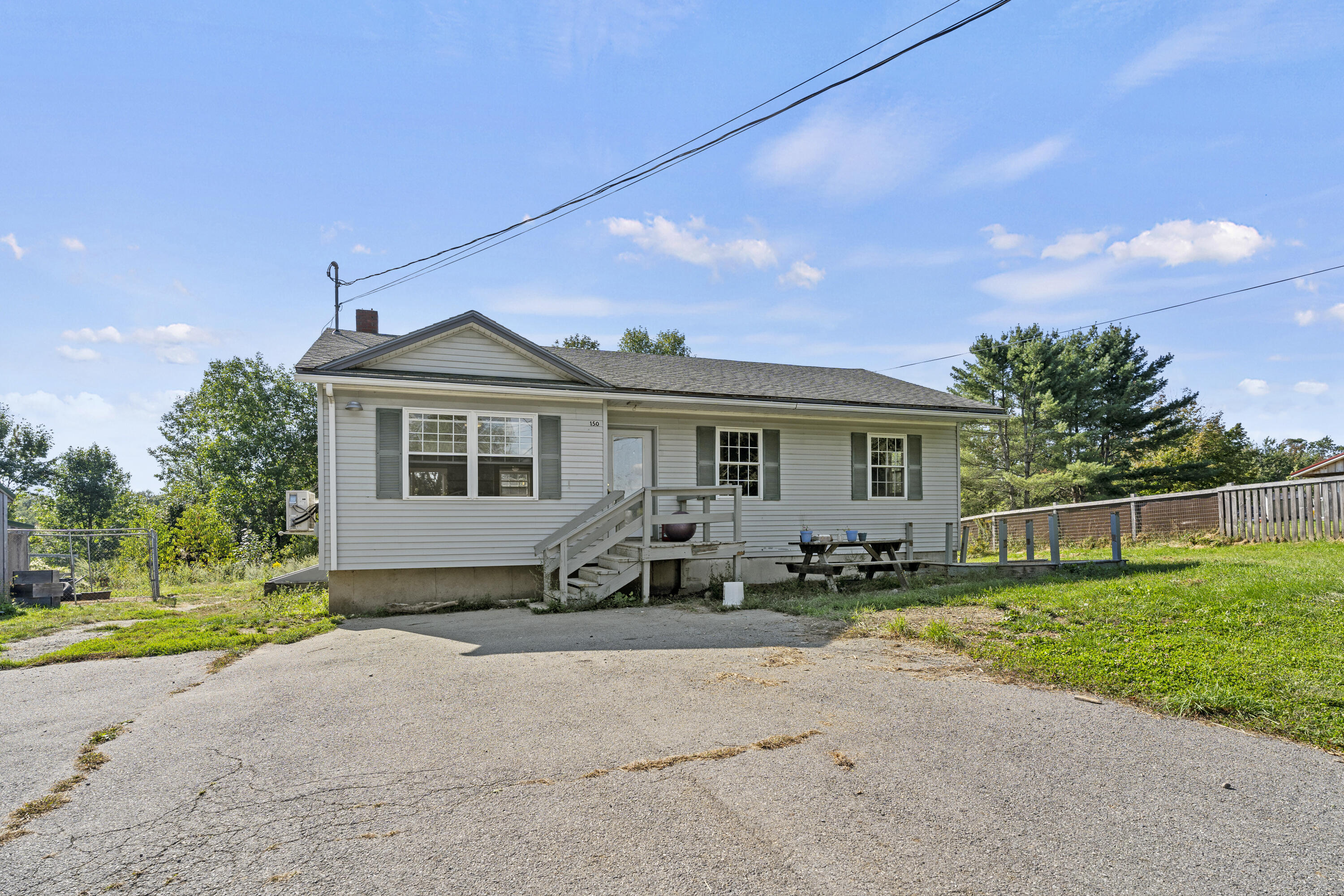 150 Moosehead Trail
