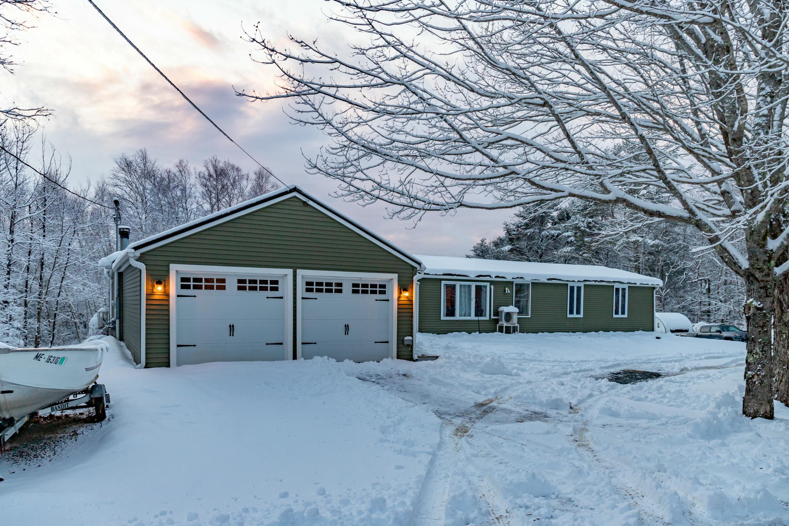 2076 Mann Hill Road