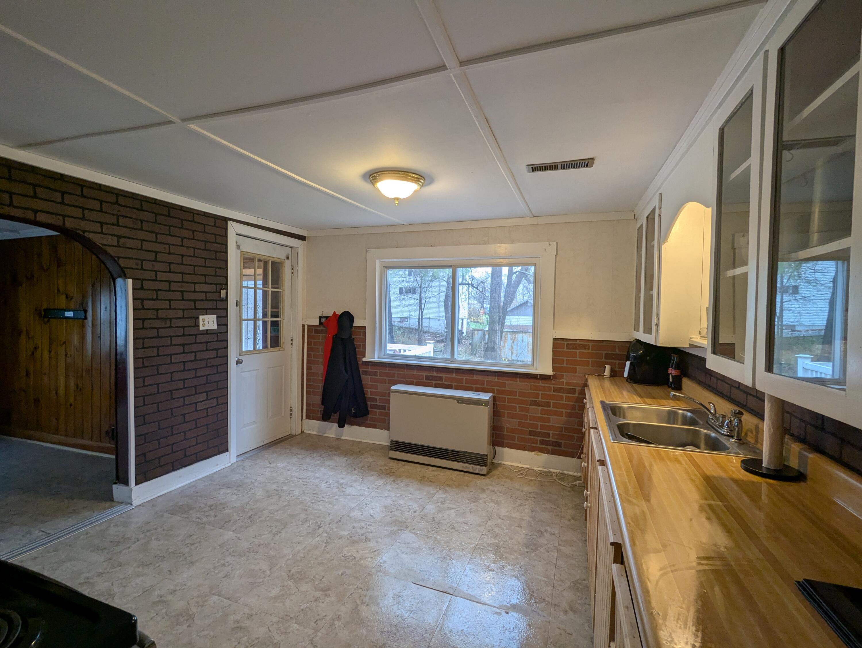 4 Gibson Court
