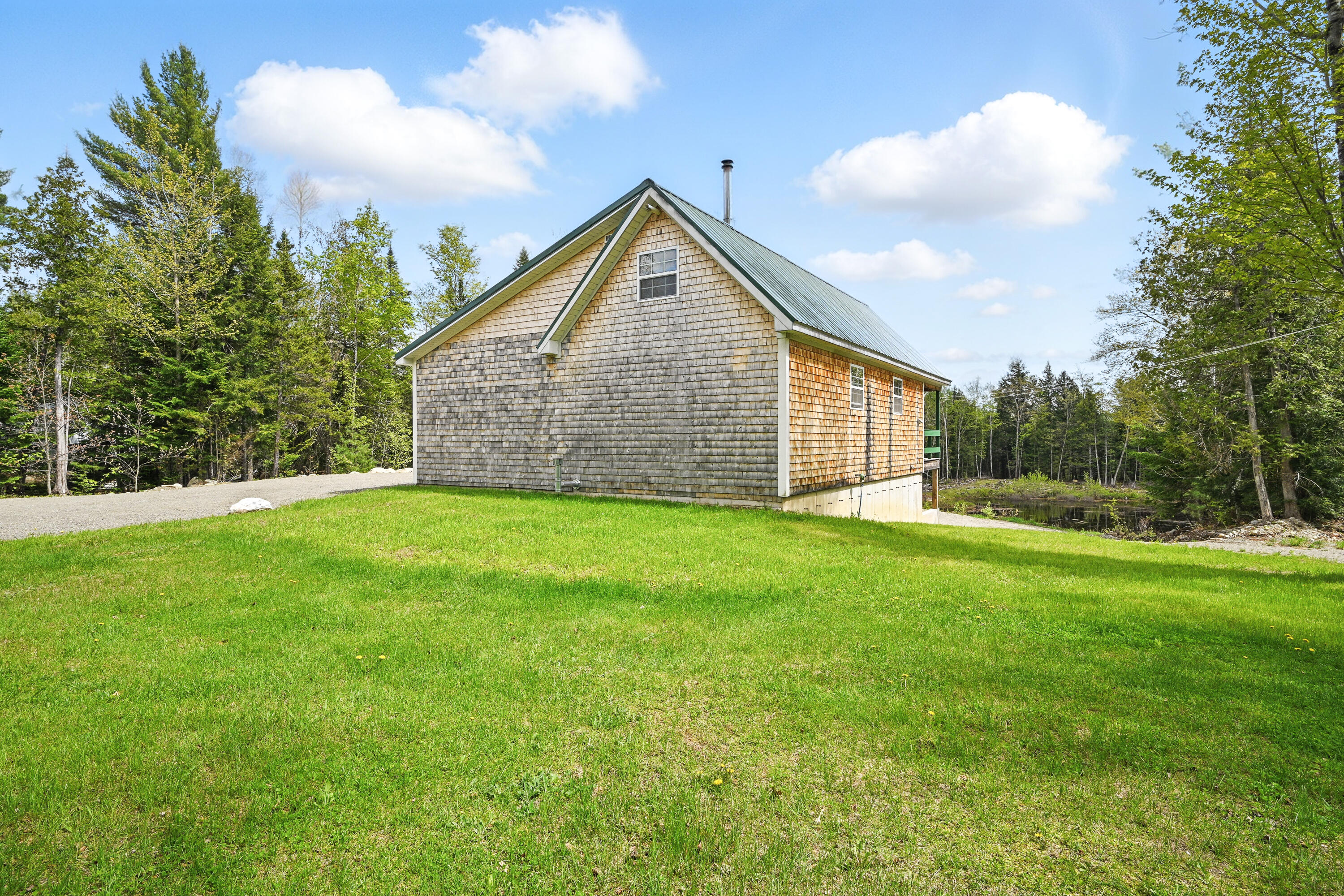 30 Bassett Lane