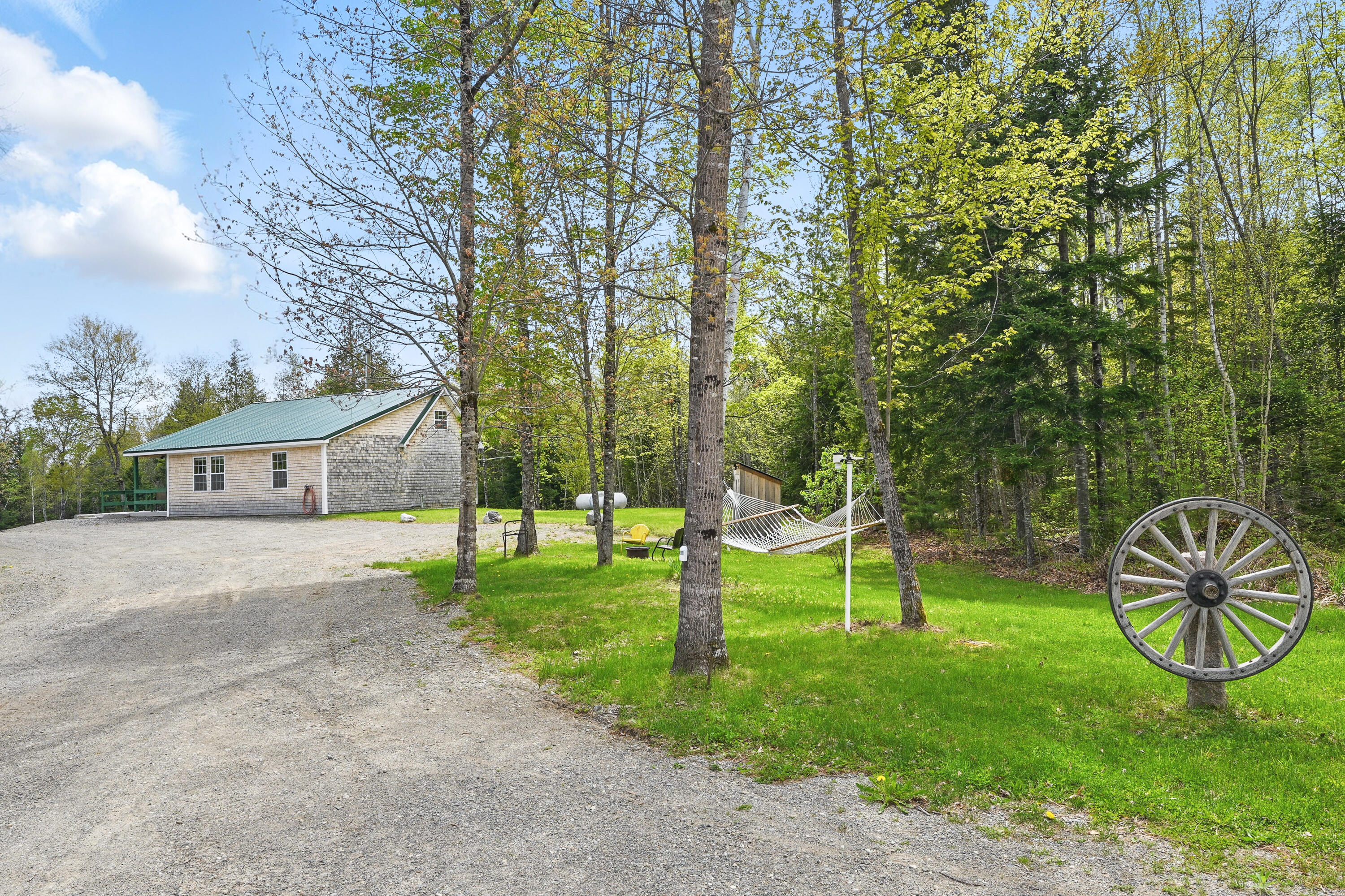 30 Bassett Lane