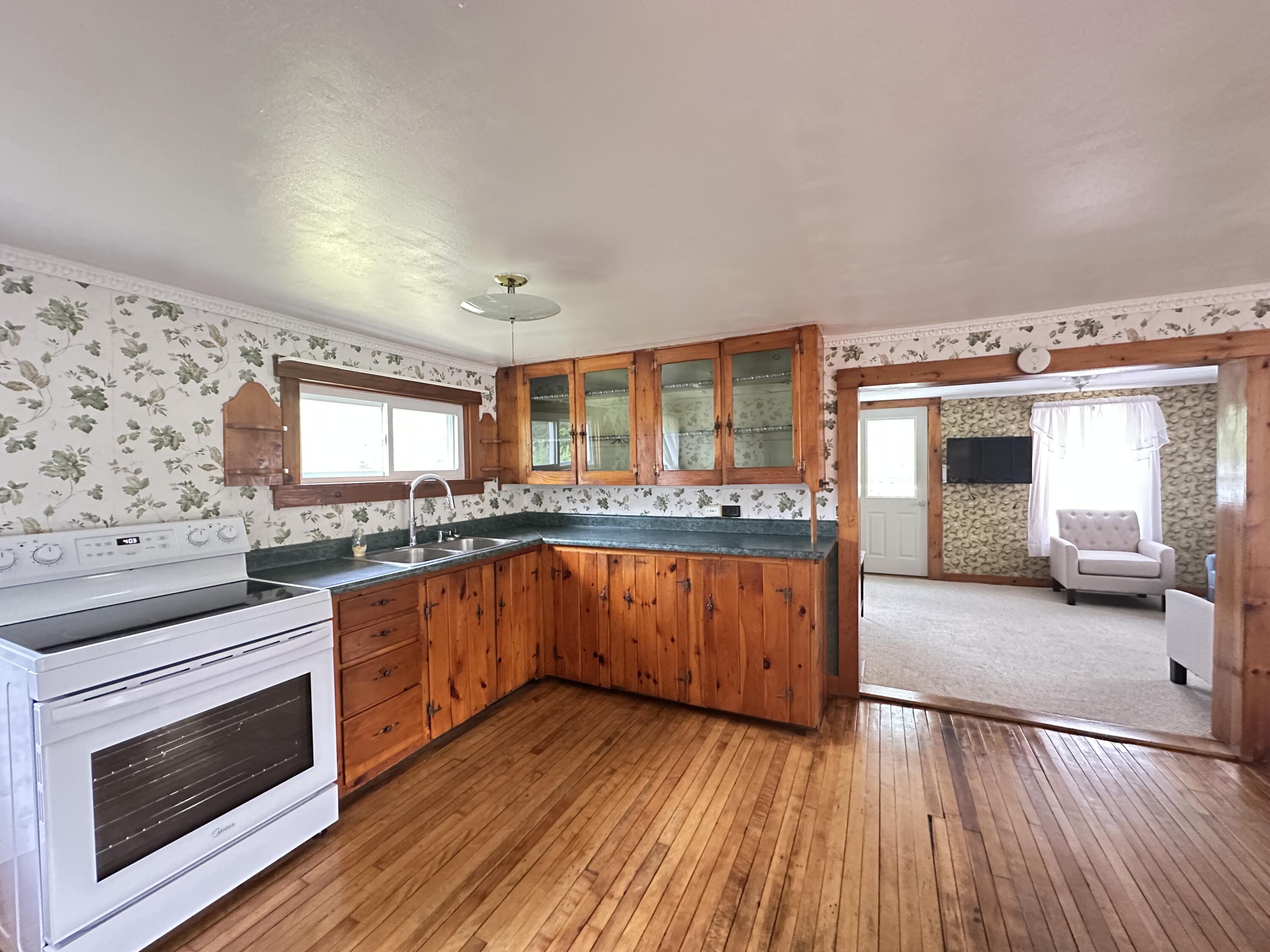 54 Chesterville Hill Road
