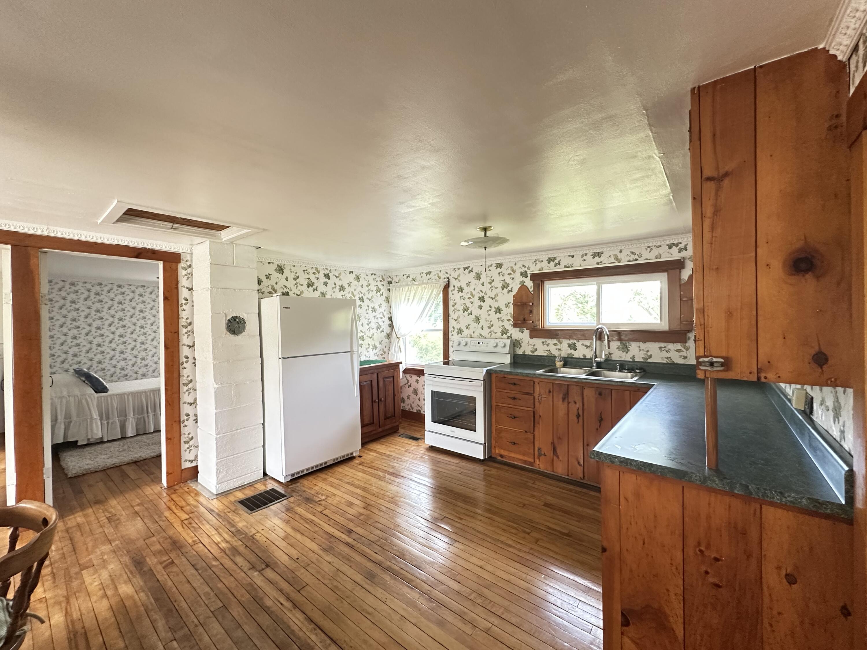 54 Chesterville Hill Road