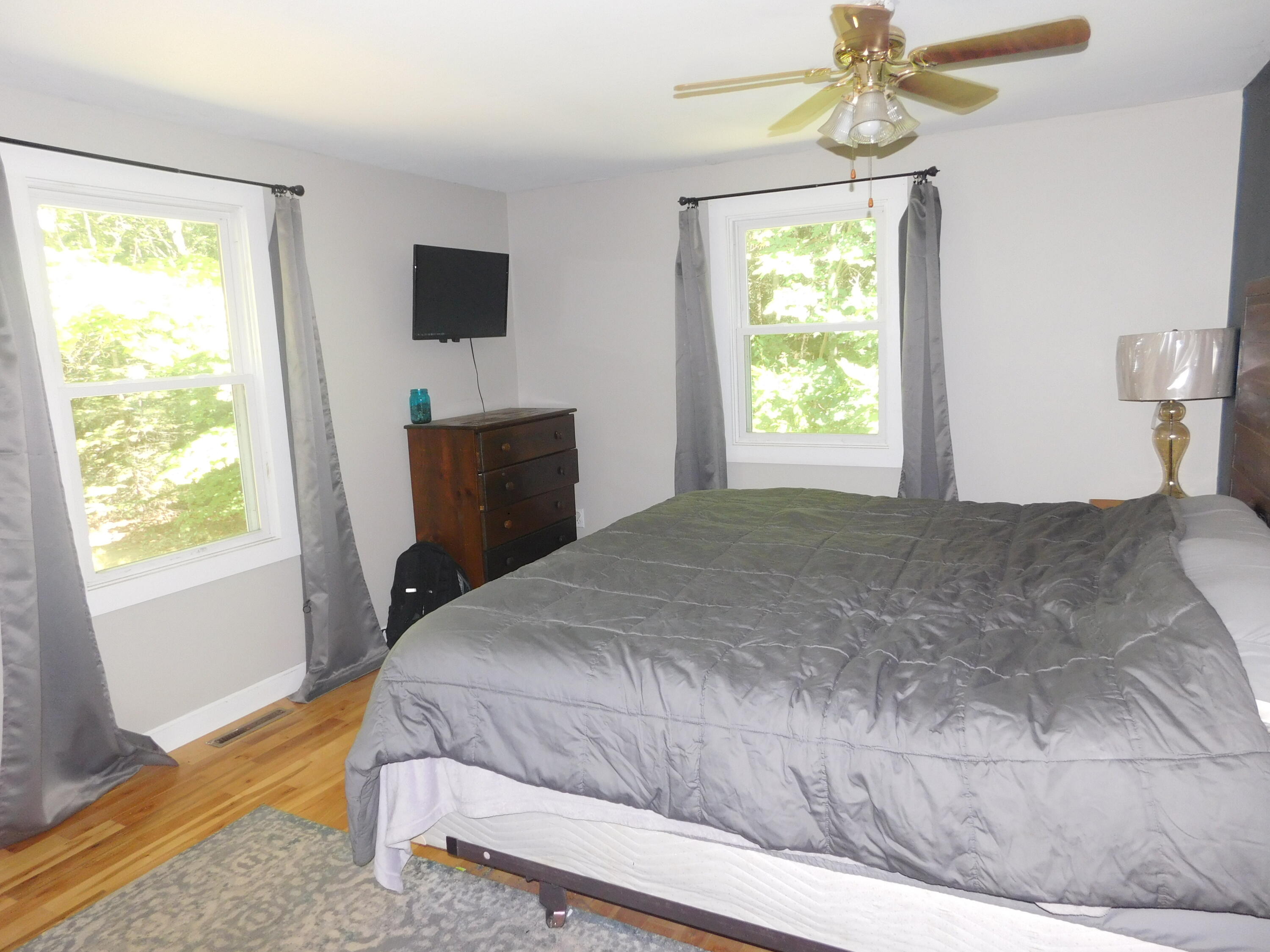 53 Hemlock Ridge Road