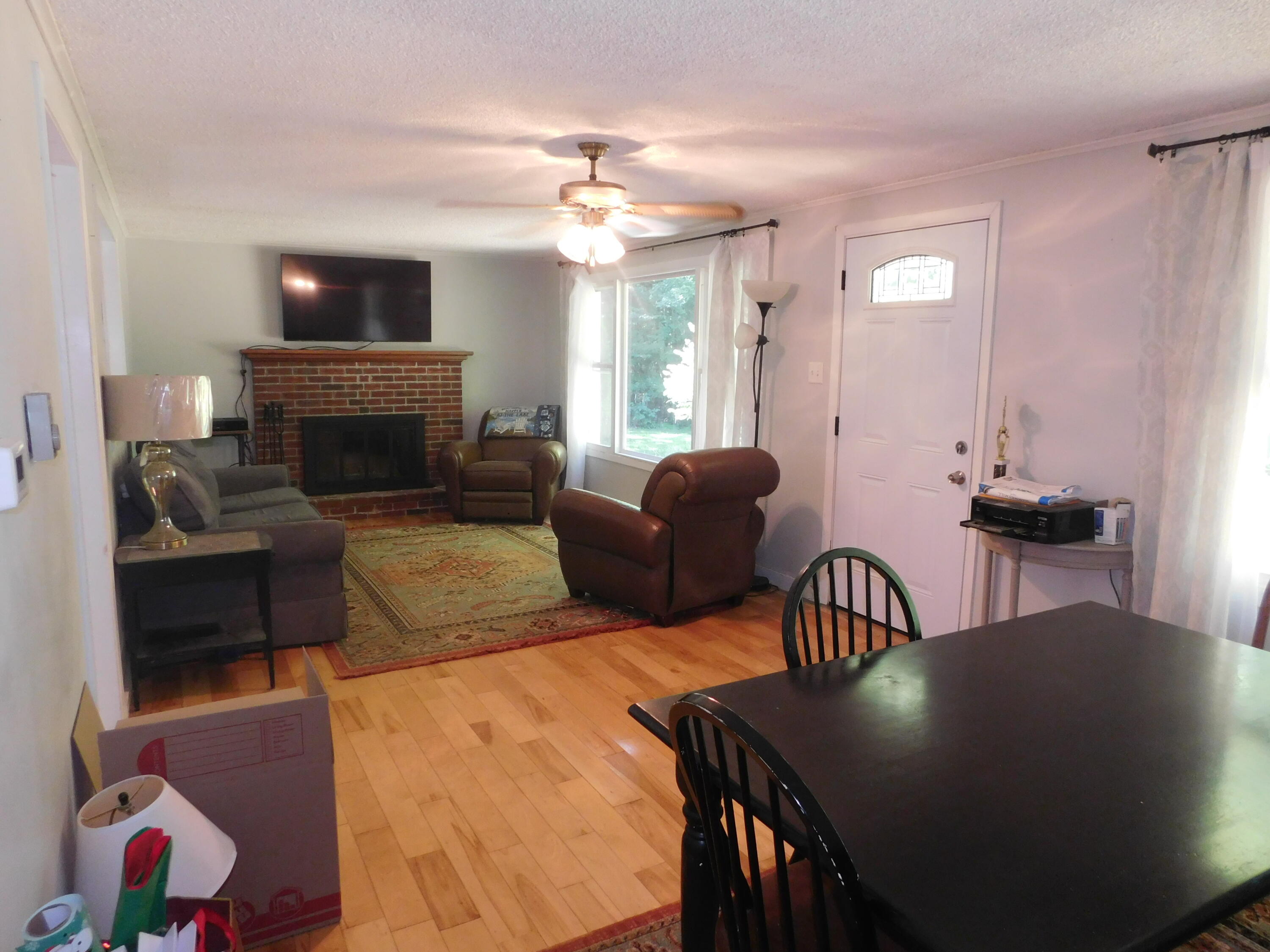 53 Hemlock Ridge Road