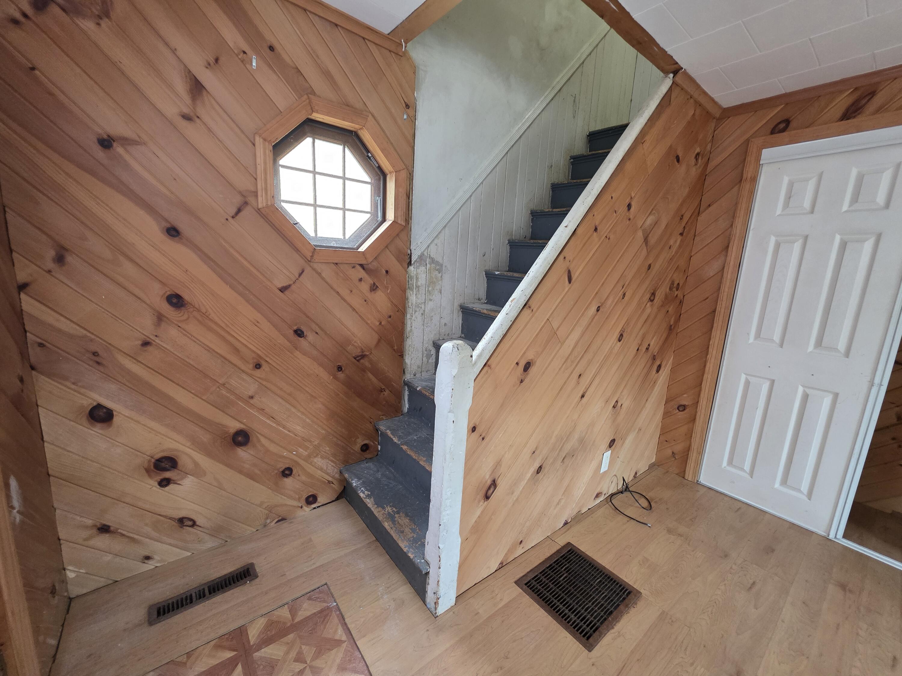 107 Cottage Street