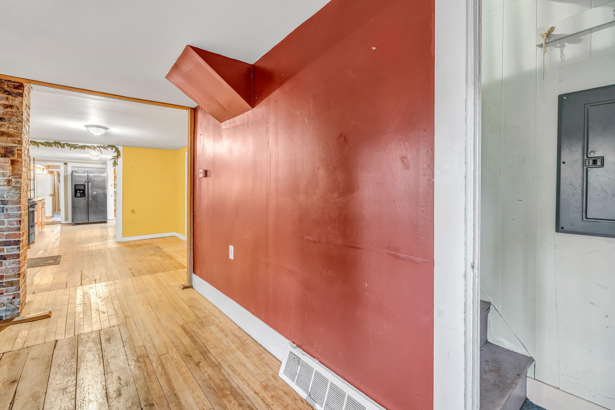 8 Carter Avenue