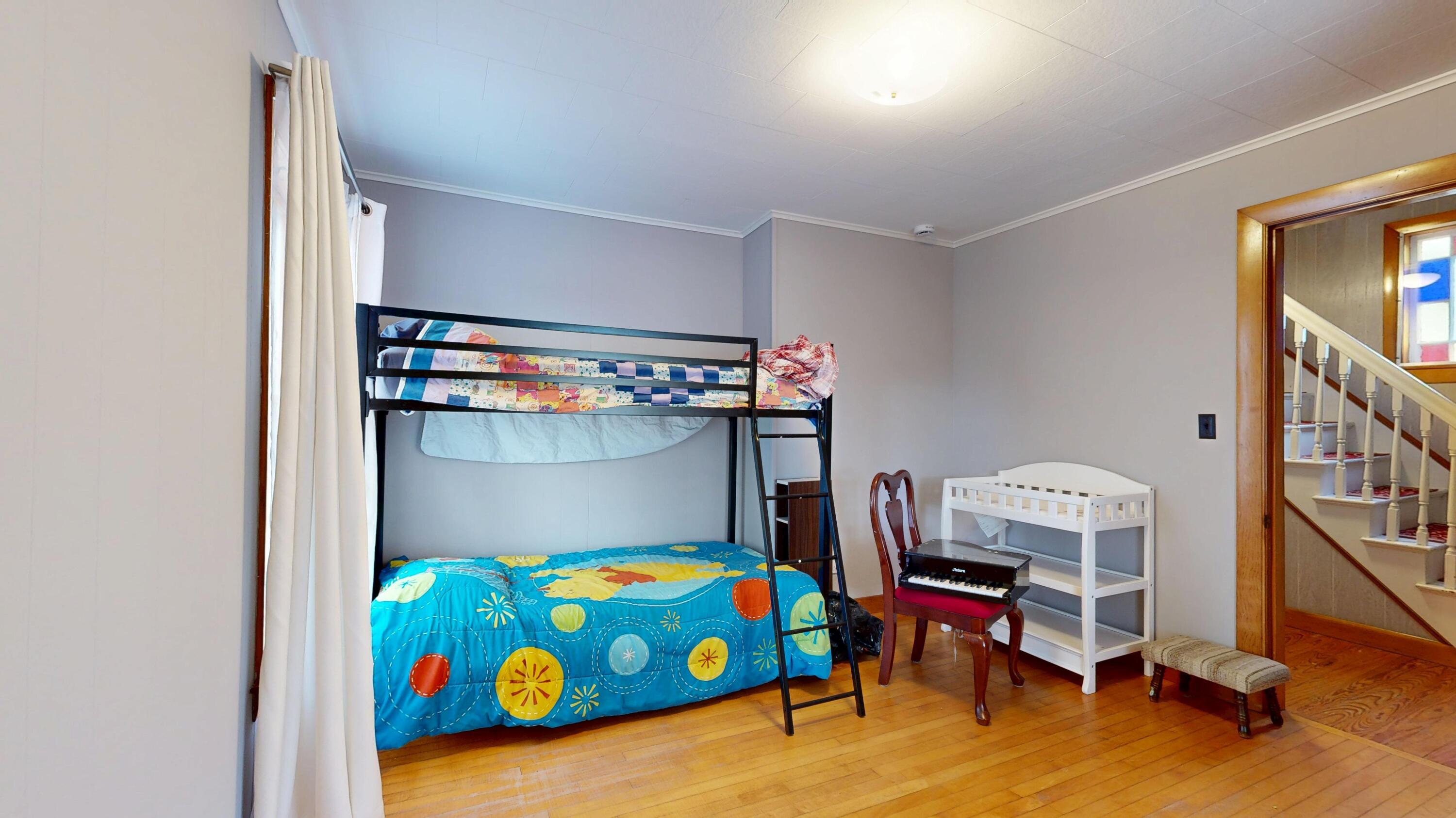 4 Autumn Street