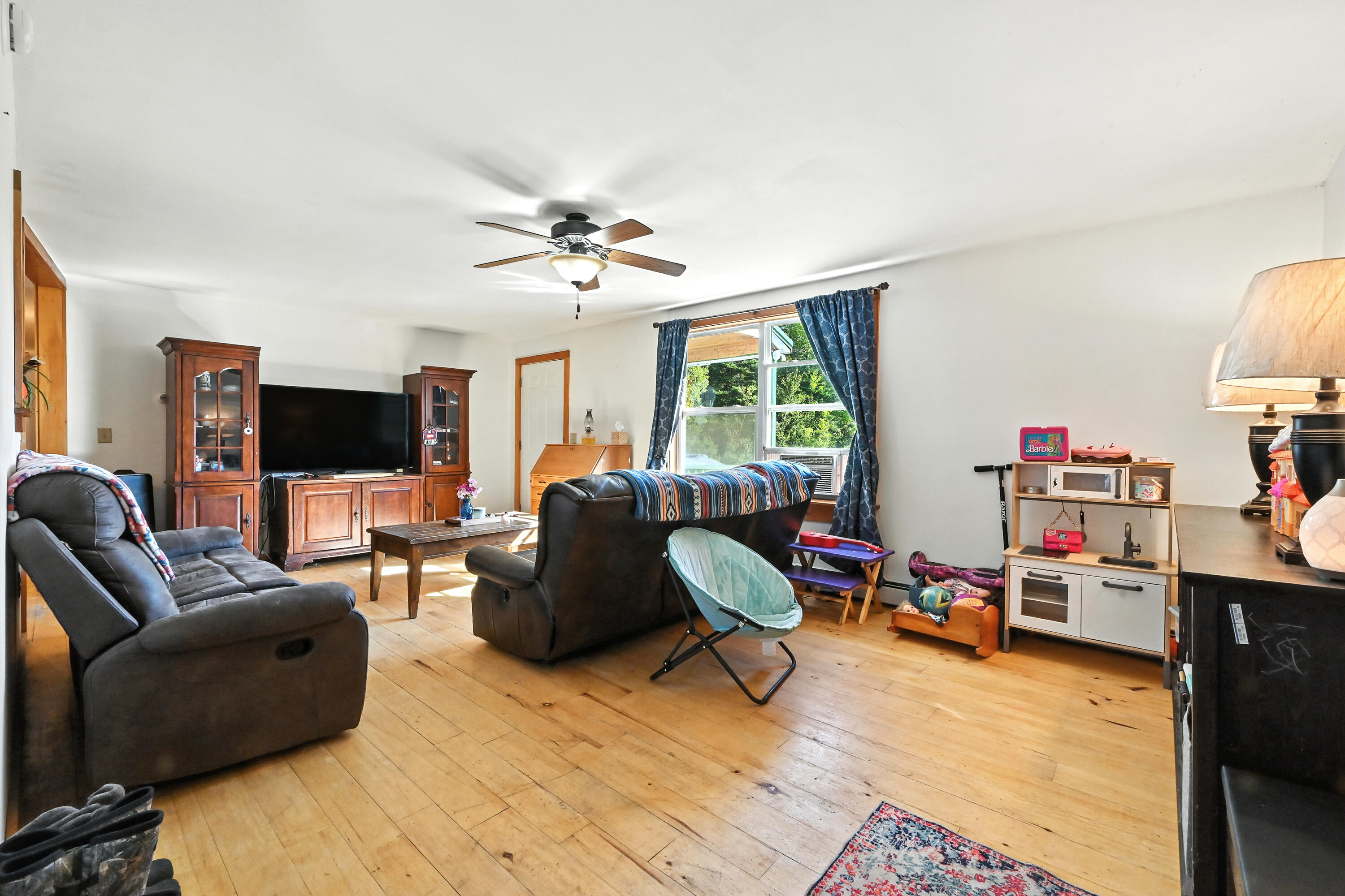 138 Lovejoy Road