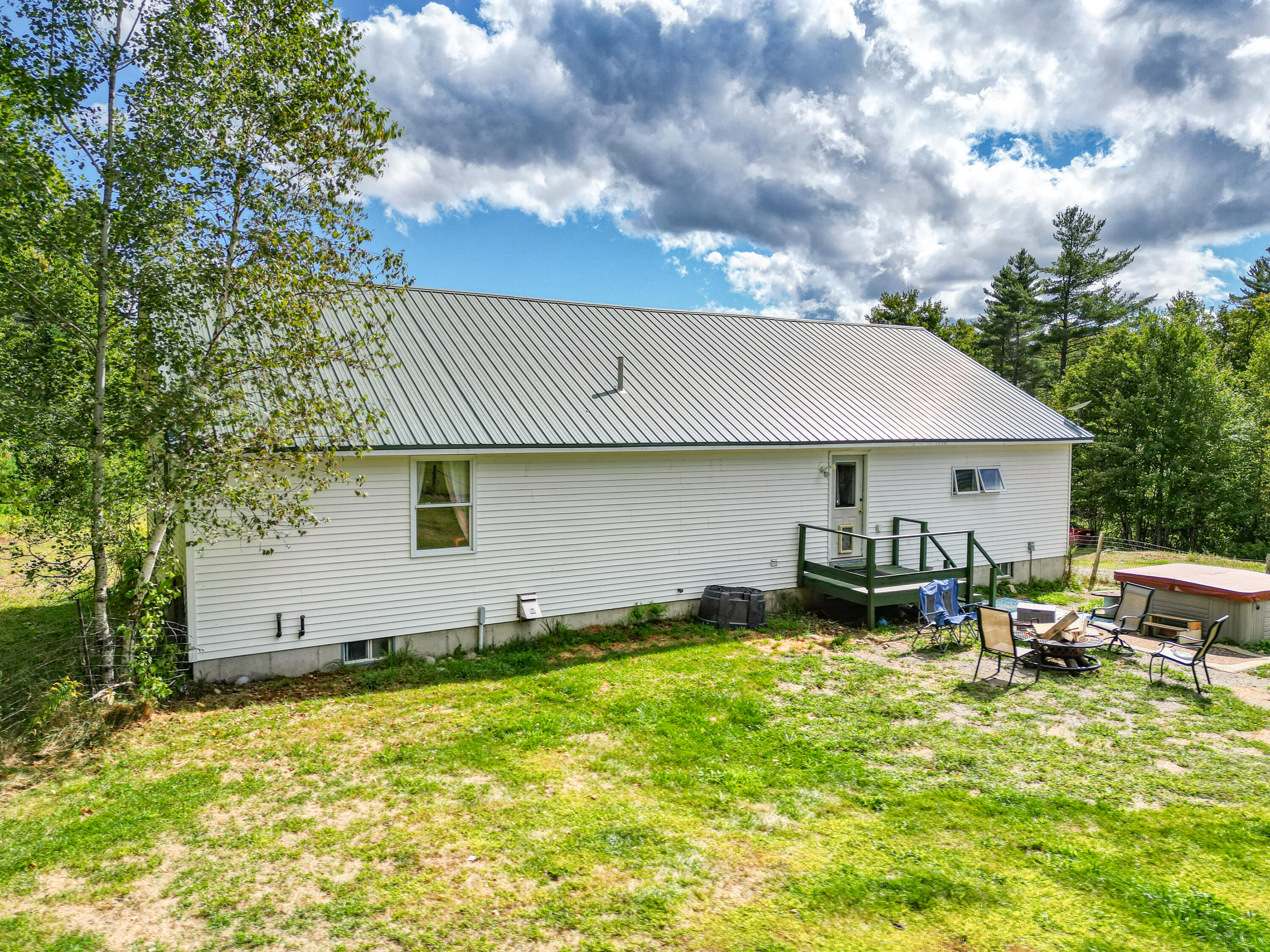 138 Lovejoy Road