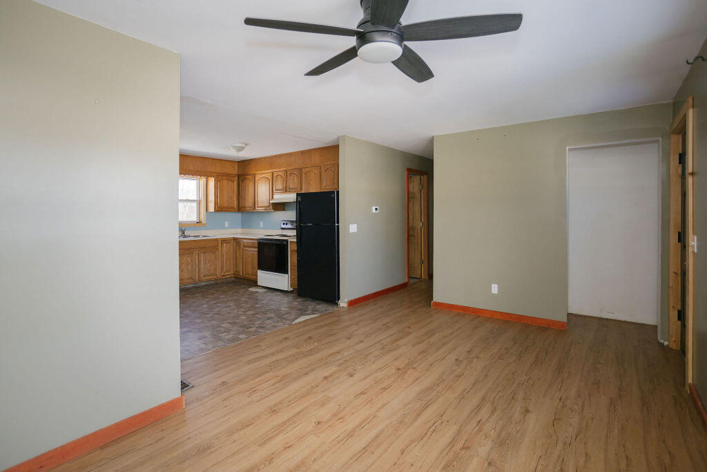 127 Meadow Lane
