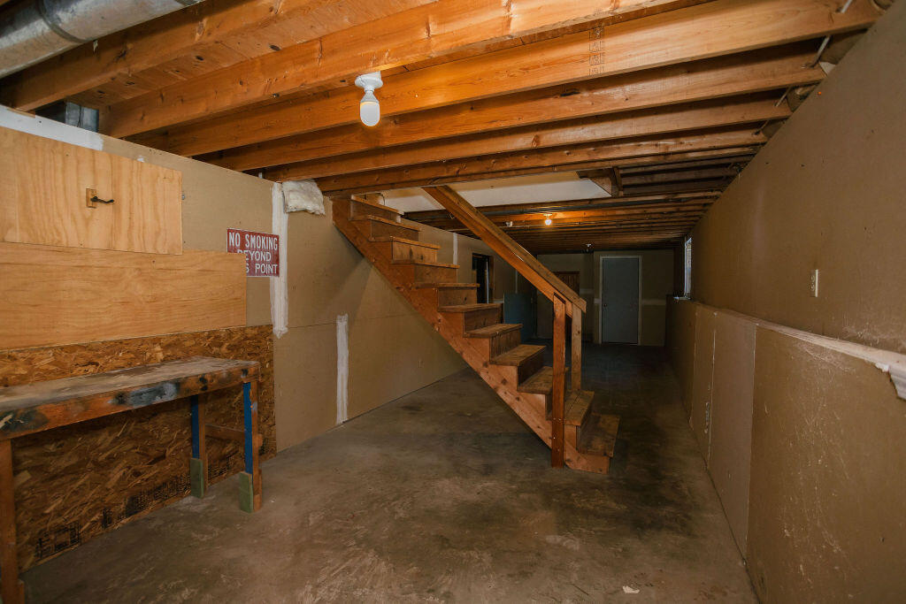 127 Meadow Lane