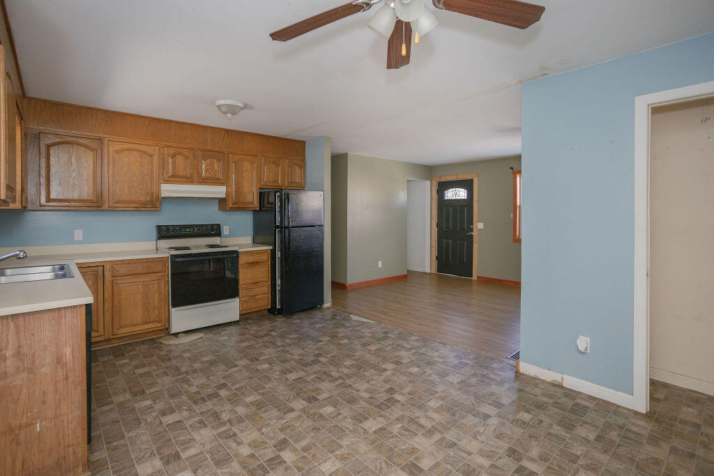 127 Meadow Lane