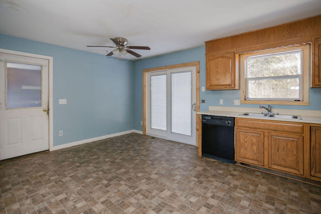 127 Meadow Lane